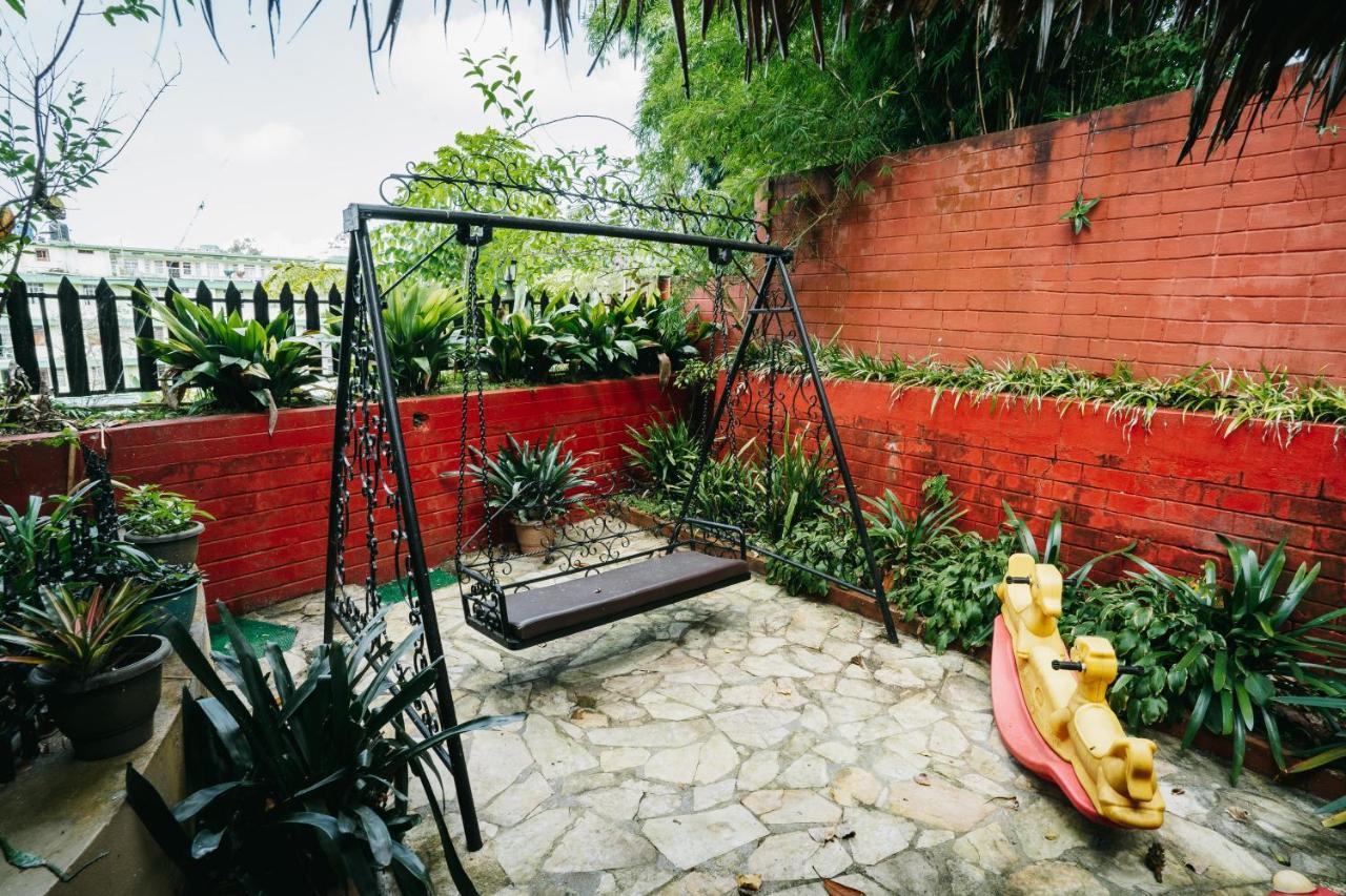 شيلونغ Rock Cliff Home Stay المظهر الخارجي الصورة